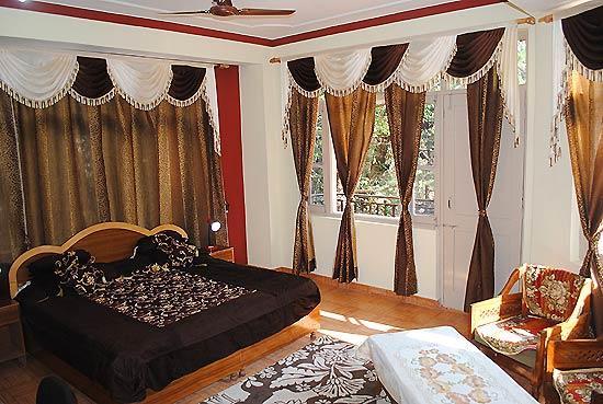 Hotel Misty Woods Dharamshala Exterior photo