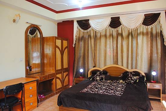 Hotel Misty Woods Dharamshala Exterior photo